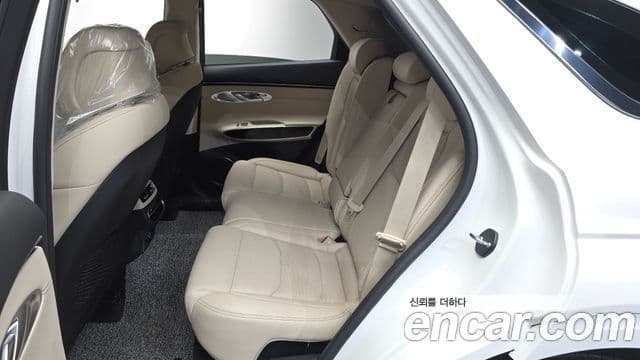 Genesis GV70 2023 — ფოტო 11/20