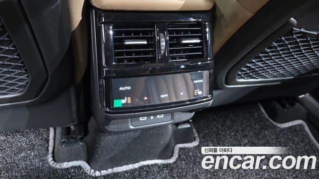 Renault Samsung Grand Koleos 2025 — Şəkil 31/35