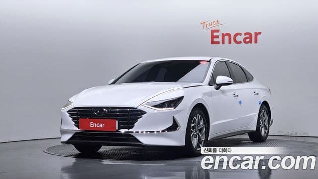 Hyundai Sonata 2023 — ფოტო 1/20