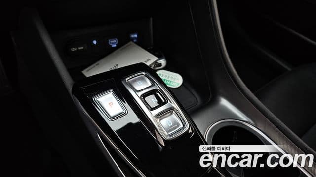 Hyundai Sonata 2023 — ფოტო 9/20