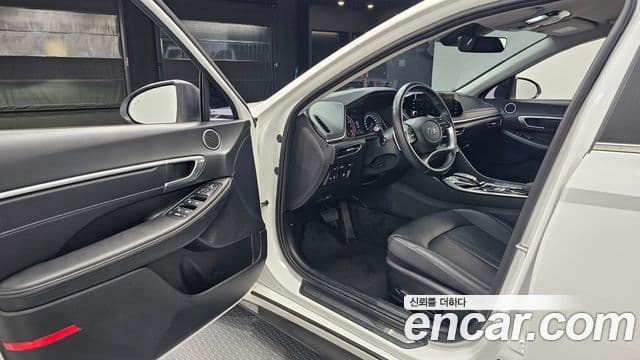 Hyundai Sonata 2023 — ფოტო 10/20