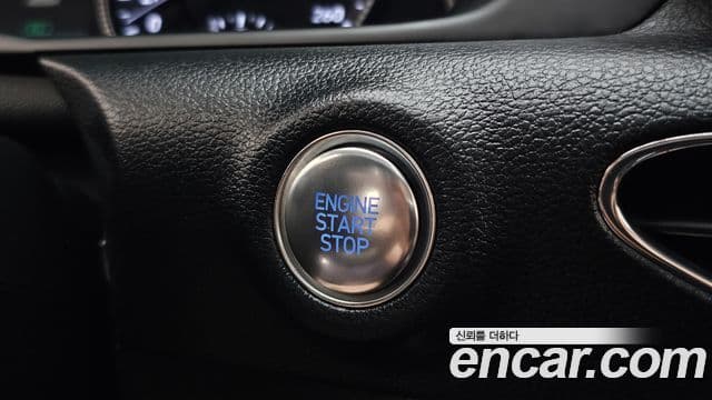 Hyundai Sonata Hybrid 2023 — ფოტო 4/33