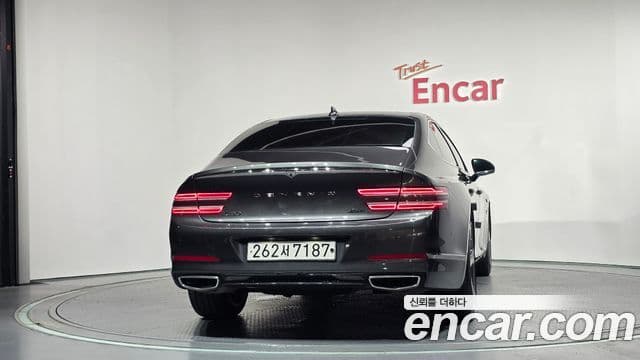 Genesis Electrified G80 2022 — ფოტო 4/20