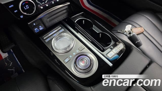 Genesis Electrified G80 2022 — ფოტო 9/20