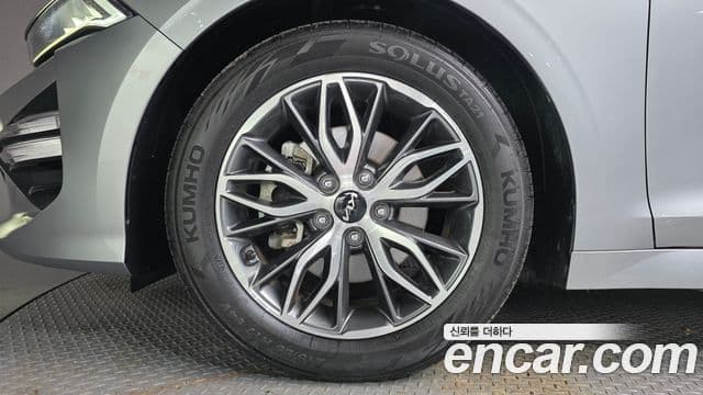 Kia K5 2022 — ფოტო 5/20