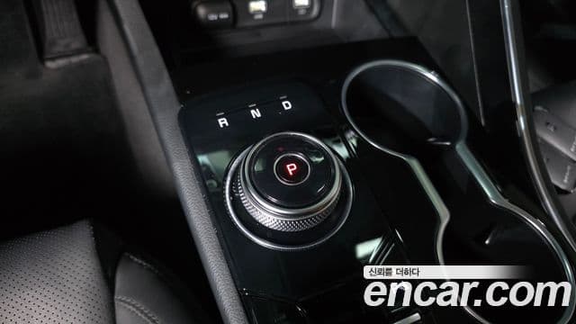 Kia K5 2022 — ფოტო 9/20