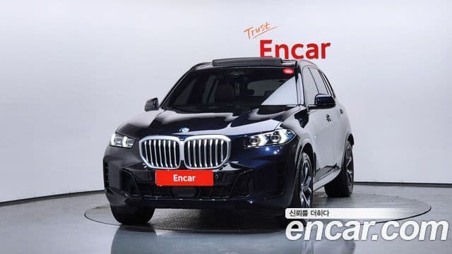 BMW X5 2025 — Photo 19/38