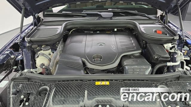 Mercedes-Benz GLE-Class 2025 — Şəkil 6/20