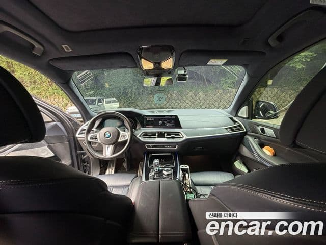 BMW X7 2020 — ფოტო 17/19