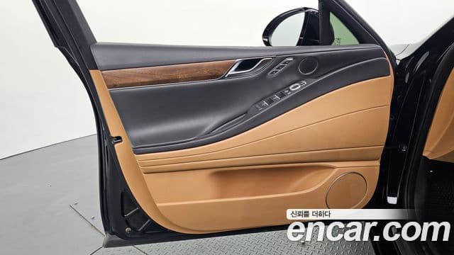 Genesis G80 2022 — Şəkil 18/35
