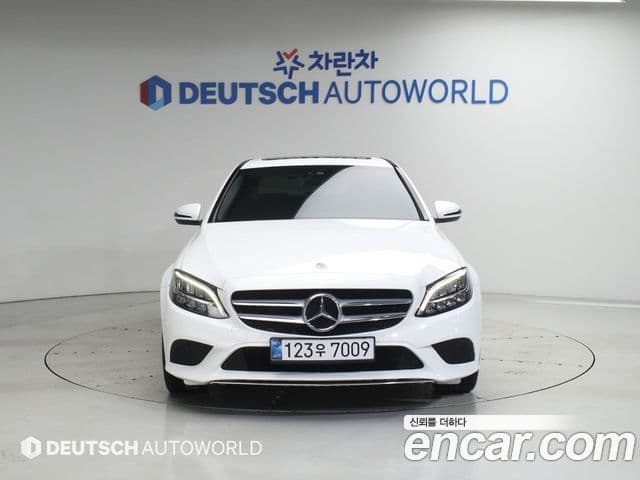 Mercedes-Benz C-Class 2019 — Şəkil 2/20