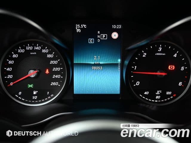 Mercedes-Benz C-Class 2019 — Şəkil 7/20