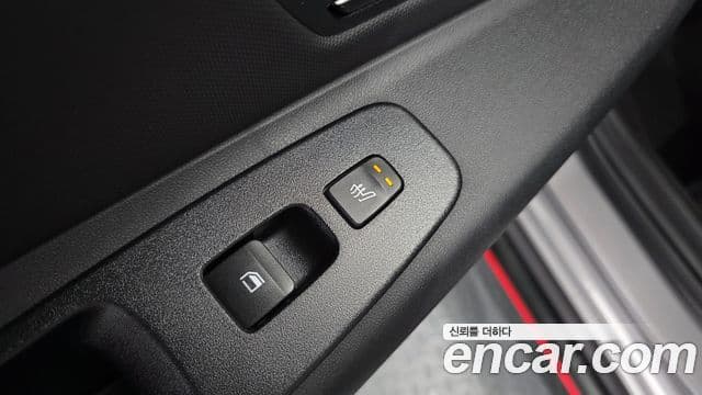 Hyundai The New Avante Hybrid 2023 — ფოტო 15/33