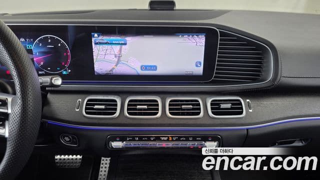 Mercedes-Benz GLE-Class 2023 — ფოტო 14/20