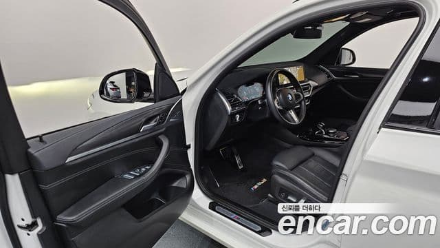 BMW X3 2023 — Фото 10/20