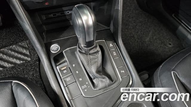 Volkswagen Tiguan 2020 — Şəkil 9/20