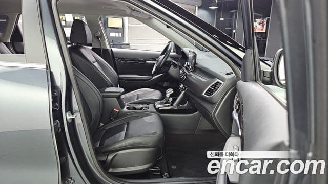 Kia Seltos 2020 — ფოტო 11/20