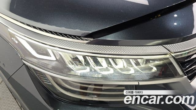 Kia Seltos 2020 — Photo 19/32