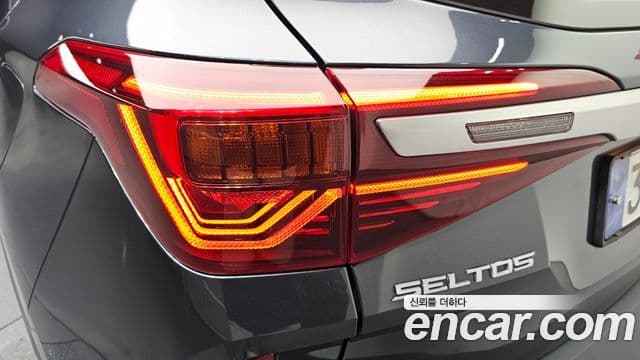 Kia Seltos 2020 — Photo 8/32