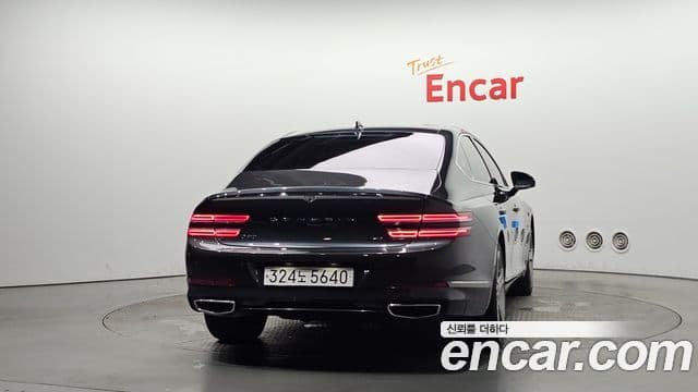 Genesis Electrified G80 2023 — ფოტო 4/20