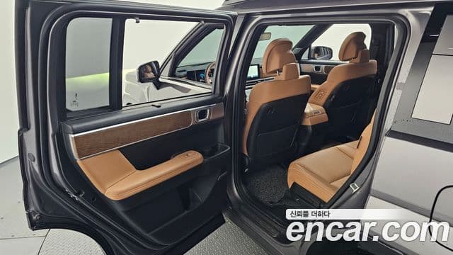 Hyundai Santa Fe 2023 — Şəkil 19/20