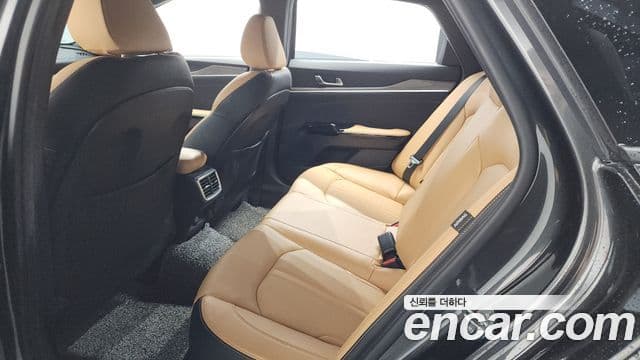Kia K5 2020 — Şəkil 19/20