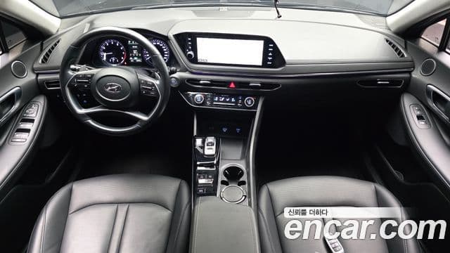 Hyundai Sonata 2021 — ფოტო 7/20