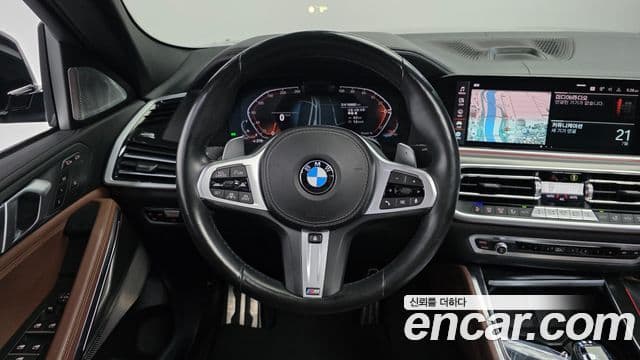 BMW X6 2021 — ფოტო 13/20