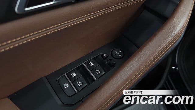 BMW X6 2021 — Photo 11/33