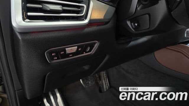BMW X6 2021 — Photo 4/33