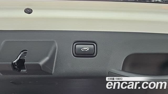 Kia Sportage 2021 — Фото 19/20