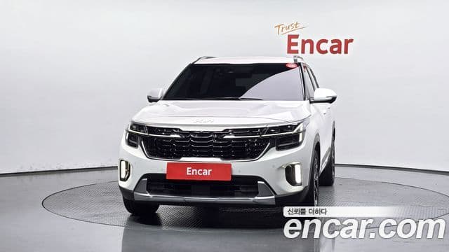 Kia Seltos 2023 — ფოტო 3/20