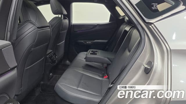Lexus NX450h+ 2024 — ფოტო 11/20