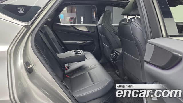 Lexus NX450h+ 2024 — Photo 24/34