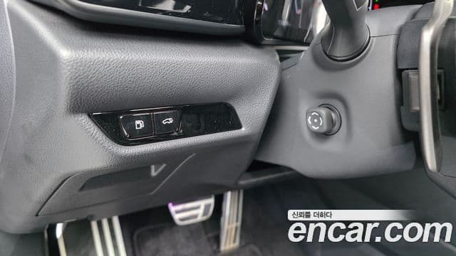 Lexus NX450h+ 2024 — Photo 25/34