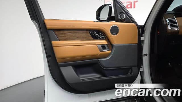 Land Rover Range Rover 2019 — Photo 12/40