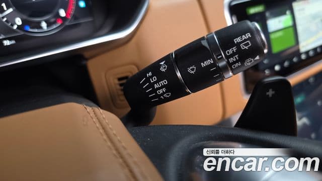 Land Rover Range Rover 2019 — Photo 20/40