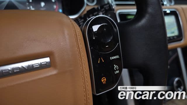 Land Rover Range Rover 2019 — Photo 27/40