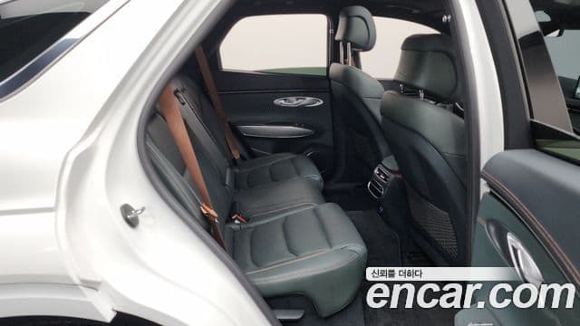 Genesis GV70 2024 — ფოტო 11/20