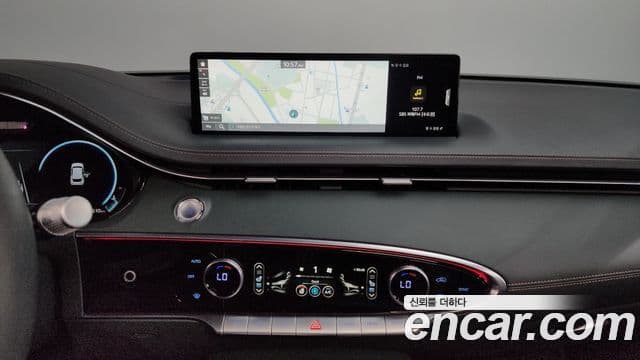Genesis GV70 2024 — ფოტო 12/20