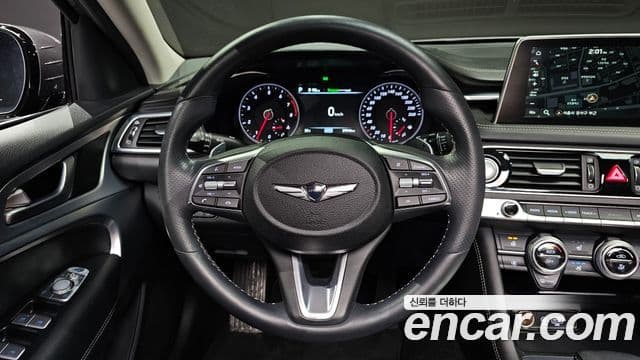 Genesis G70 2019 — ფოტო 14/20
