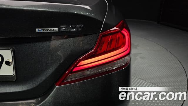 Genesis G70 2019 — ფოტო 1/35