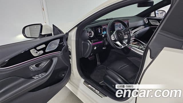 Mercedes-Benz AMG GT 2020 — Фото 10/20