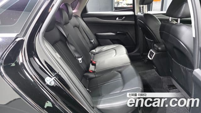 Kia K5 2020 — Şəkil 12/20