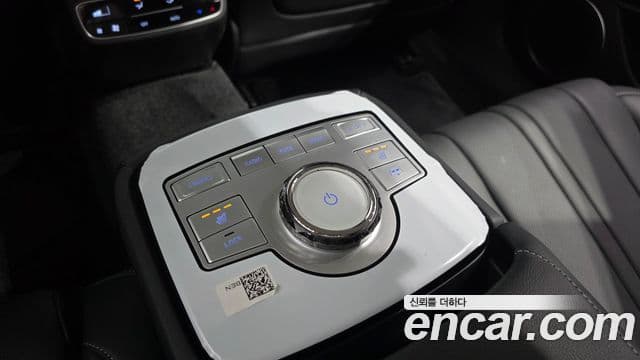 Genesis Electrified G80 2023 — Şəkil 19/20