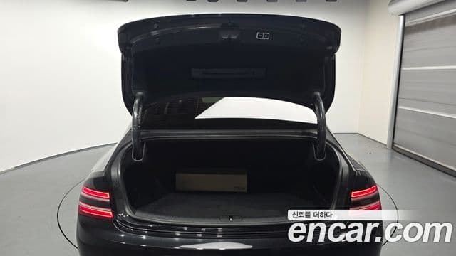 Genesis Electrified G80 2023 — Şəkil 20/20