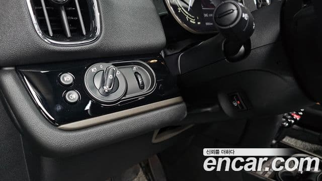Mini Cooper Countryman 2023 — Şəkil 19/20