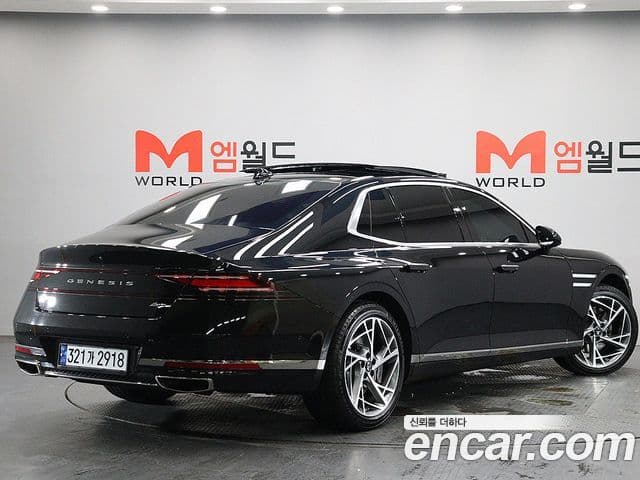 Genesis G90 2023 — Şəkil 2/20