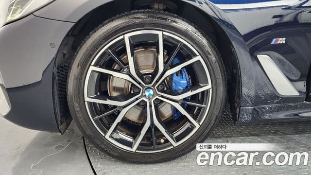 BMW 5 Series 2021 — ფოტო 4/20