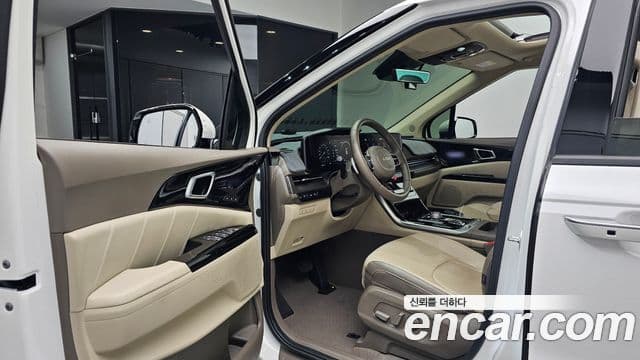 Kia Carnival 2022 — Şəkil 10/20